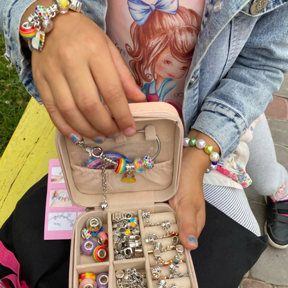 Kit de 66 Accesorios para Crear Pulseras + Joyero GRATIS